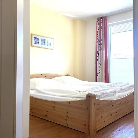 - Strandlaeufer Апартаменты Келленхузен