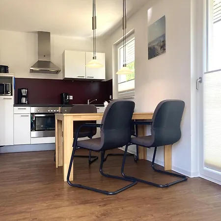 Апартаменты - Strandlaeufer Келленхузен