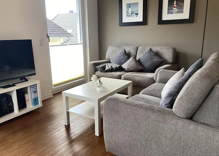 - Strandlaeufer Appartement *
